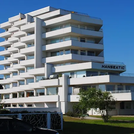 Hanseatic 612